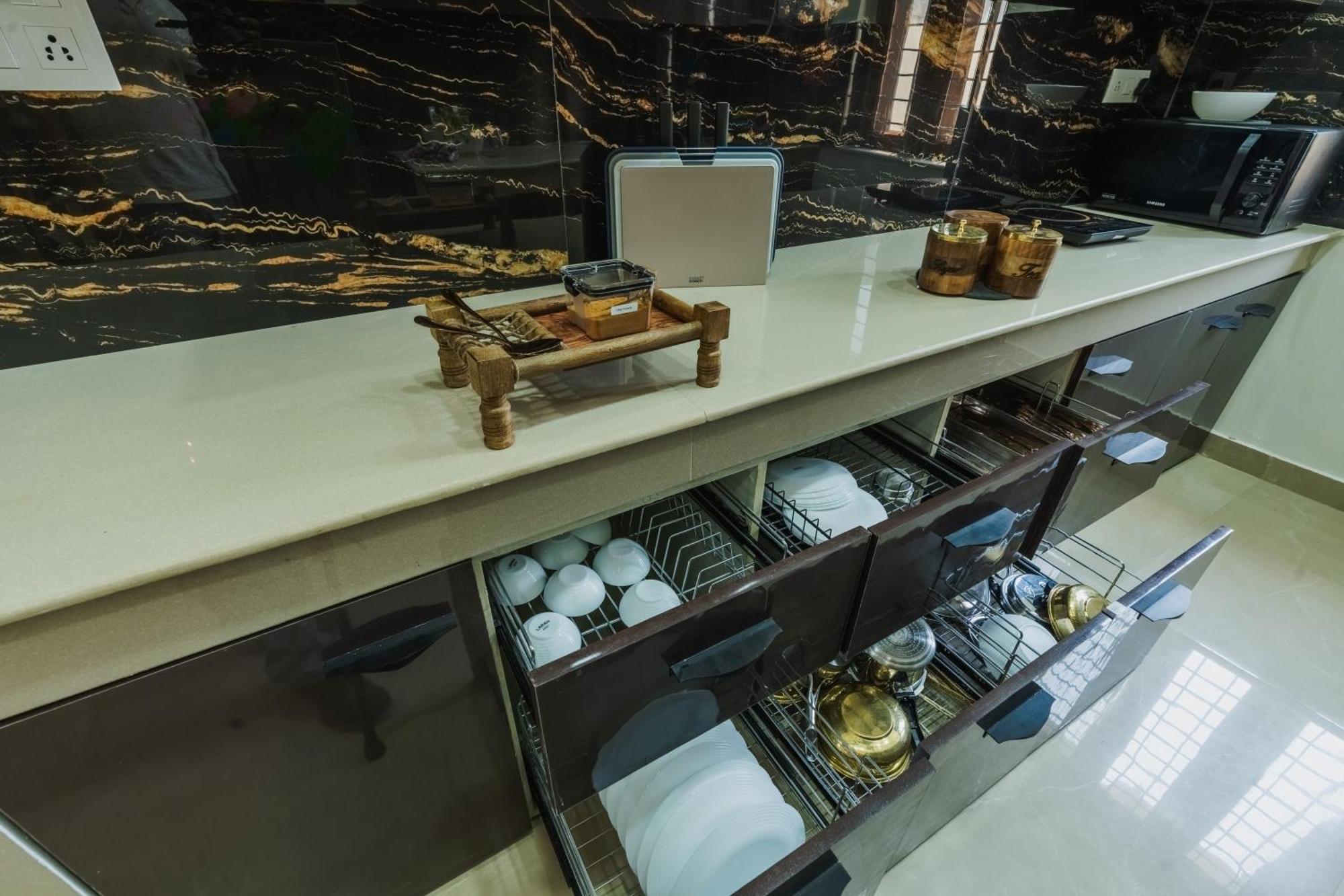 Dhruva - Luxury Villa In Cbd Дехрадун Екстериор снимка